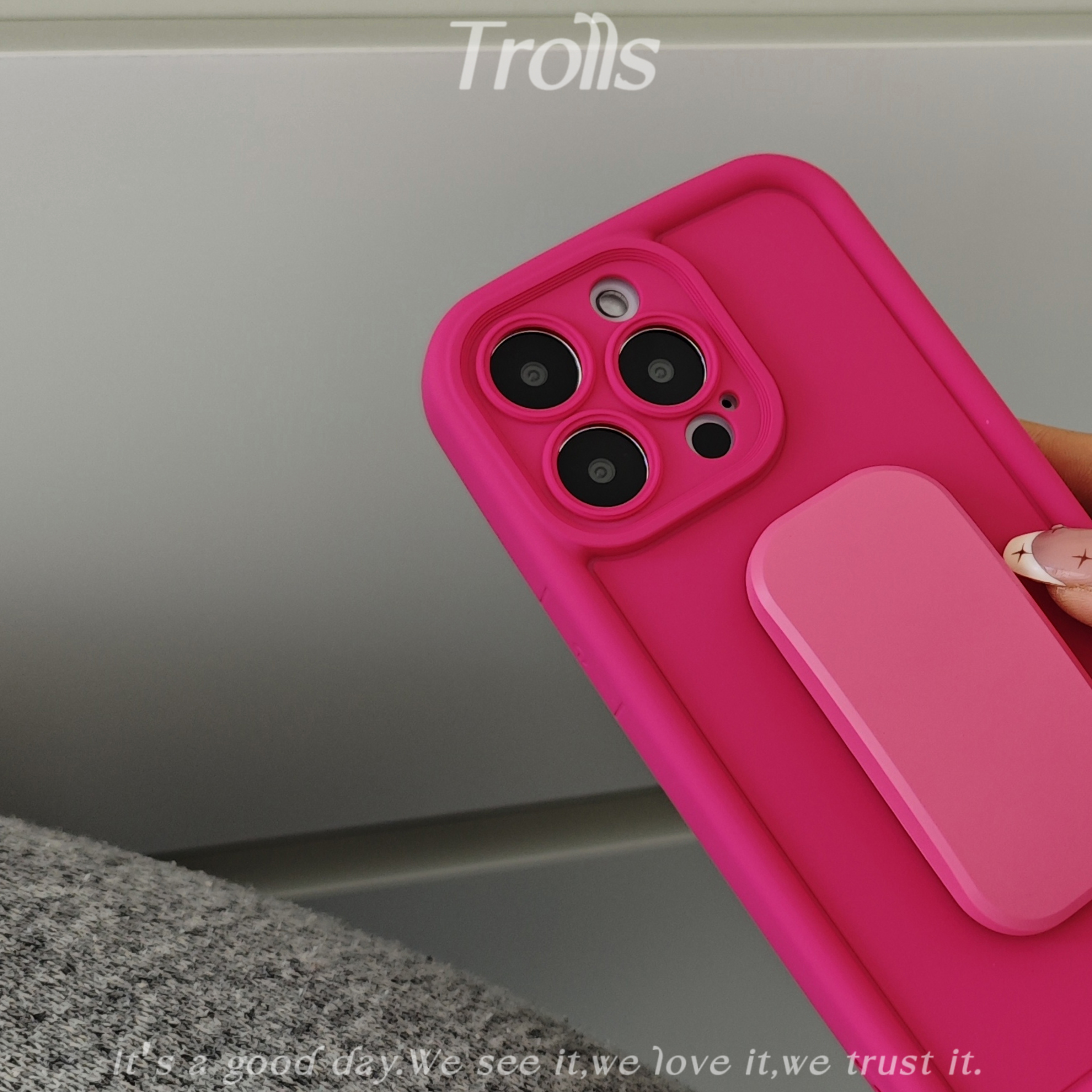 Trolls【红心火龙果】小众高级感ins玫粉色推拉支架手机壳华为mate60pro适用小米15/苹果16promax全包软壳S19