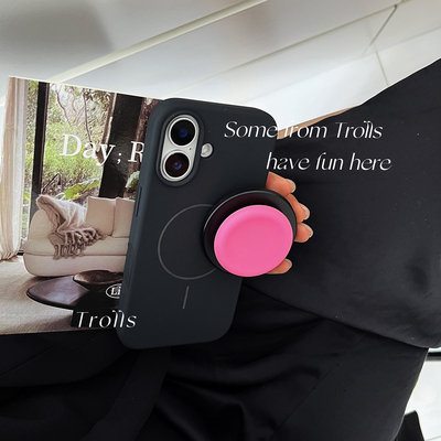 Trolls｜高级感黑玫撞色小众设计ins黑粉莓磁吸支架强磁真液态硅胶手机壳适用S30/华为pura80pro苹果16小米15
