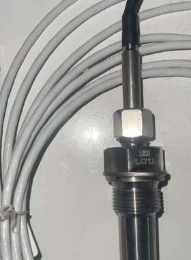 Sika温度传感器，型号W230p，正品。带PT1000