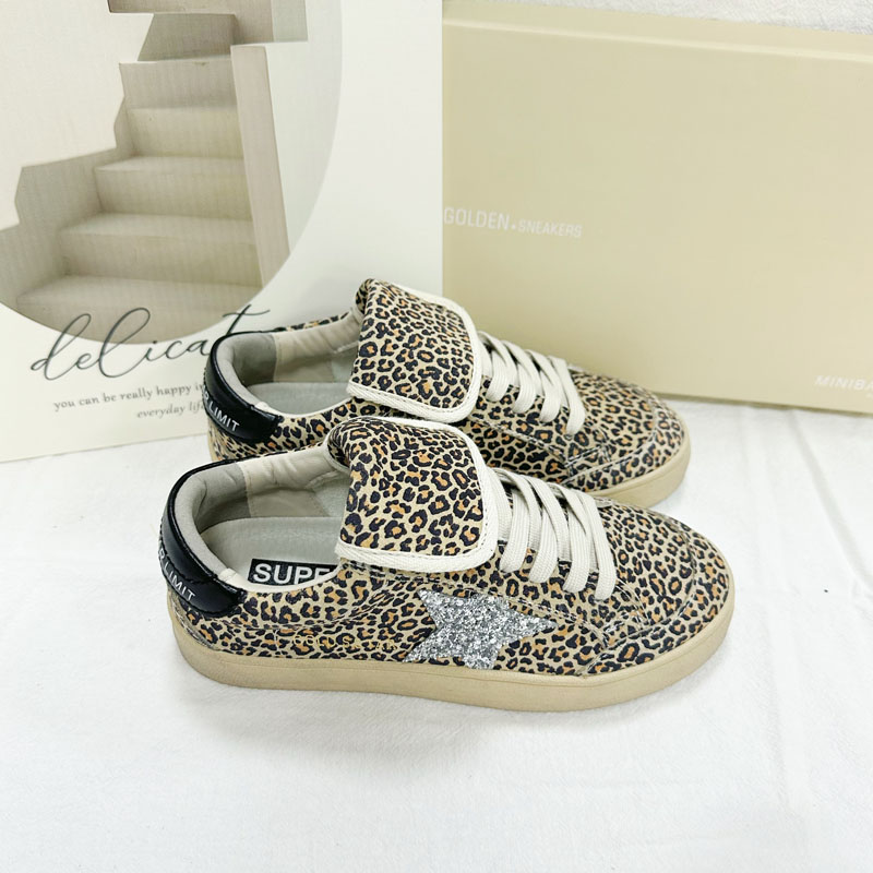 2024秋季新款韩版真皮做旧脏脏星星女鞋小众百搭增高休闲舒适潮流