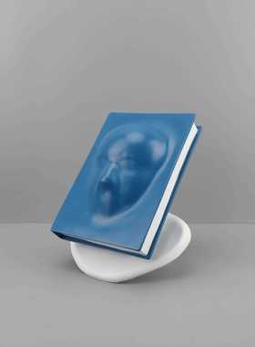 新款直销北欧简约树脂脸书人物雕塑摆件样板房书房客厅家居软装饰