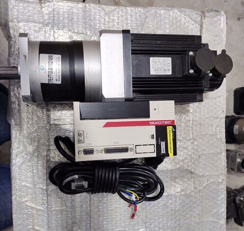 研控伺服驱动器 ES2-15BFI 电机型号：ASMH-13-1515B-U321  议价