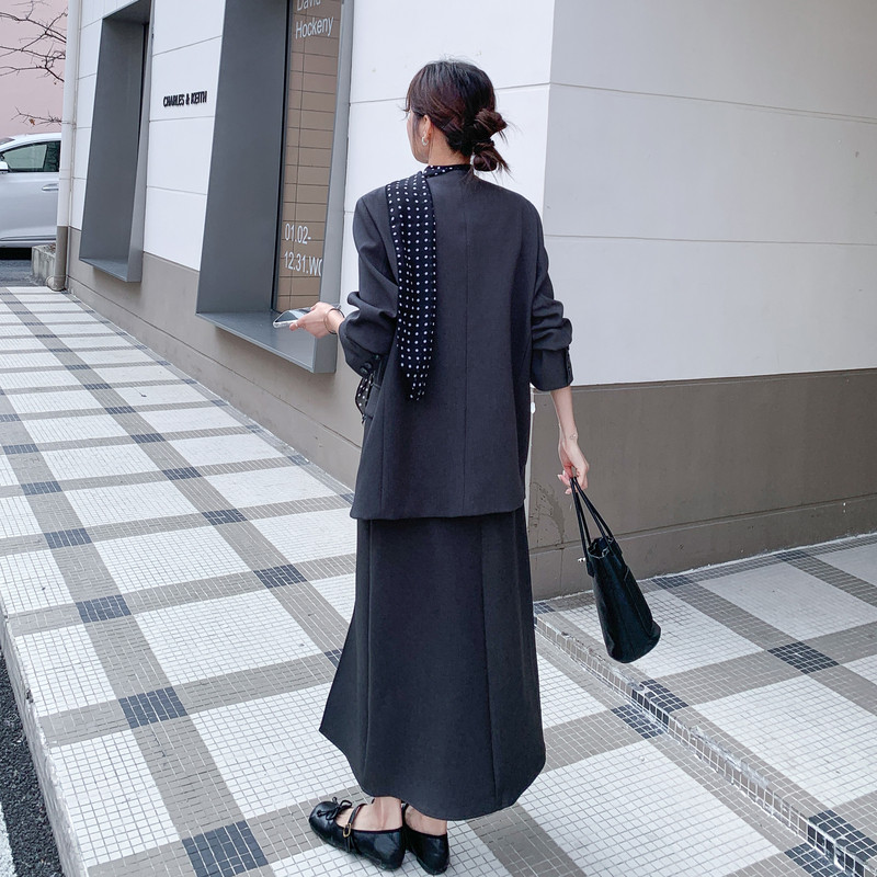已出2026气质轻熟搭配飘带西服背心四件套RF2C518-2609-P255-K408,女装套装/套裙,浙宝237