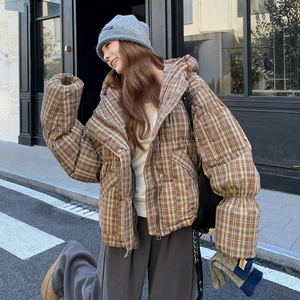 爆拼格子戴帽现货25冬50鸭绒羽绒短款ZB237-2527-P270-K399，女装羽绒服，浙宝237