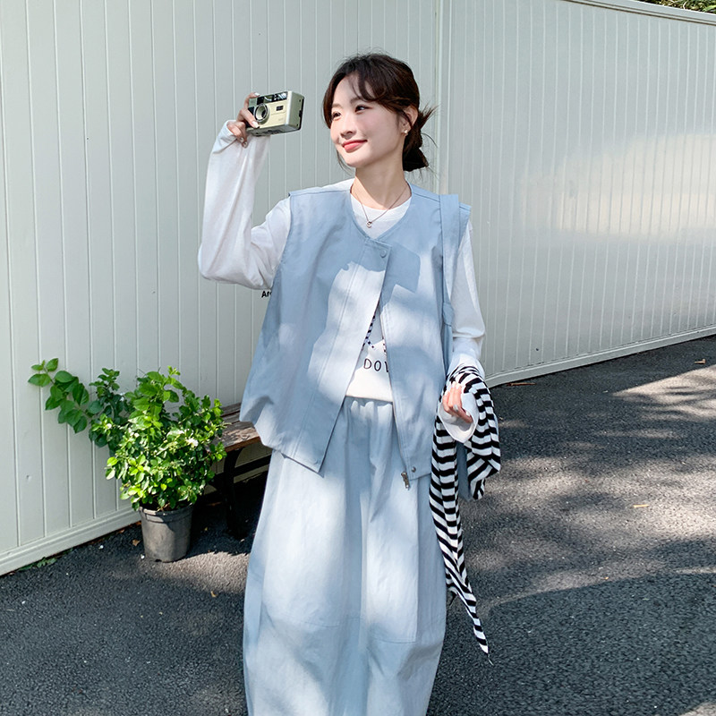 现已出2026款五件套搭配马甲包包披肩RF2c518-2602-P245-K398,女装套装/套裙,浙宝237
