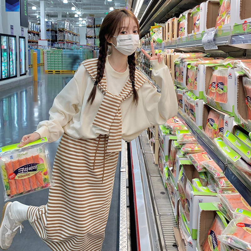 已出2026秋冬季卫衣两件横条披肩套装RF2C518-W8802-P125-K178,女装套装/套裙,浙宝237