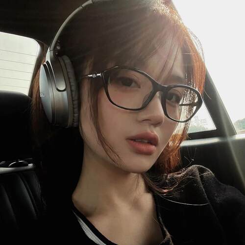 韩版高级感黑框眼镜女显瘦复古老钱风猫眼墨镜ins纯欲素颜平光镜