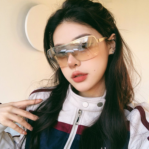 个性街拍飞行员式辣妹时髦太阳镜