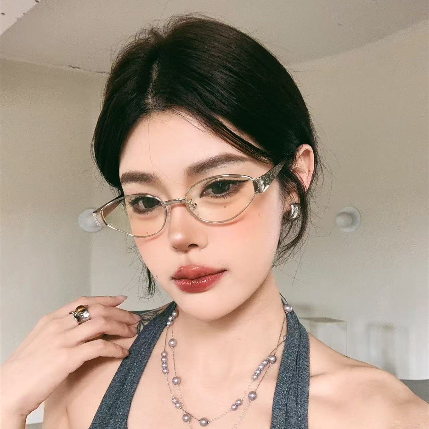 时尚复古猫眼金属细框防蓝光镜女银色高级感可配度数防蓝光平光镜