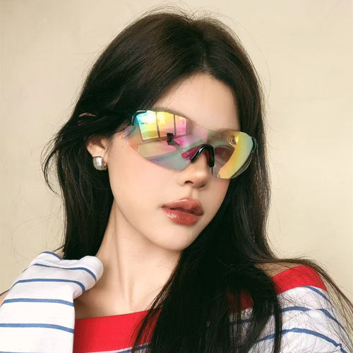 Y2K辣妹骑行变色防晒墨镜女