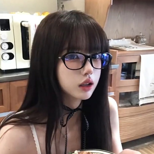 韩系甜妹风高级感黑框眼镜