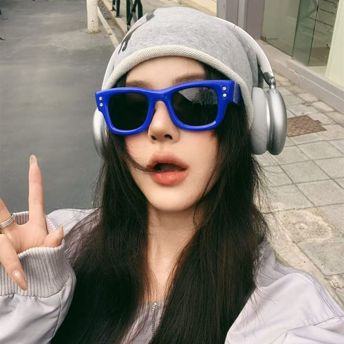复古蓝框嵌钻显瘦防晒女款太阳镜