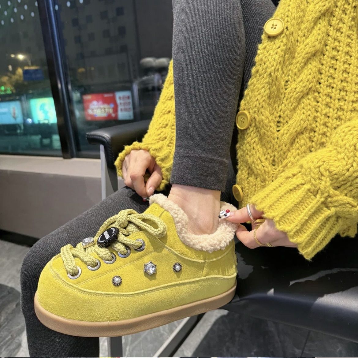 加绒雪地靴女款2025冬季新款女鞋防寒保暖棉鞋复古厚底板鞋