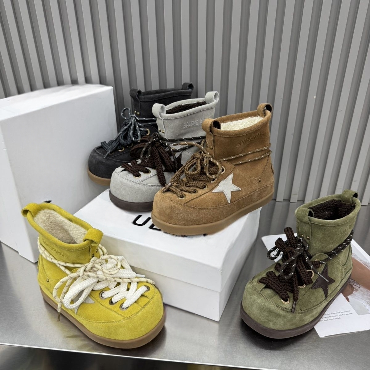 2025新款厚底雪地靴女冬季加绒加厚保暖棉鞋百搭休闲运动面包鞋子