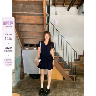 短款 宅宅athome 连衣裙修身 蕾丝花边v领短袖 蛋糕A字裙 一日学姐