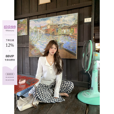 宅宅Athome//素简白茶 设计感白色镂空钩花亨利领长袖T防晒罩衫