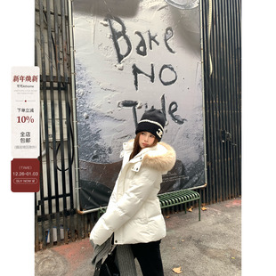 90绒外套 收腰显瘦羽绒服连帽毛领白色短款 宅宅athome 初雪巴黎