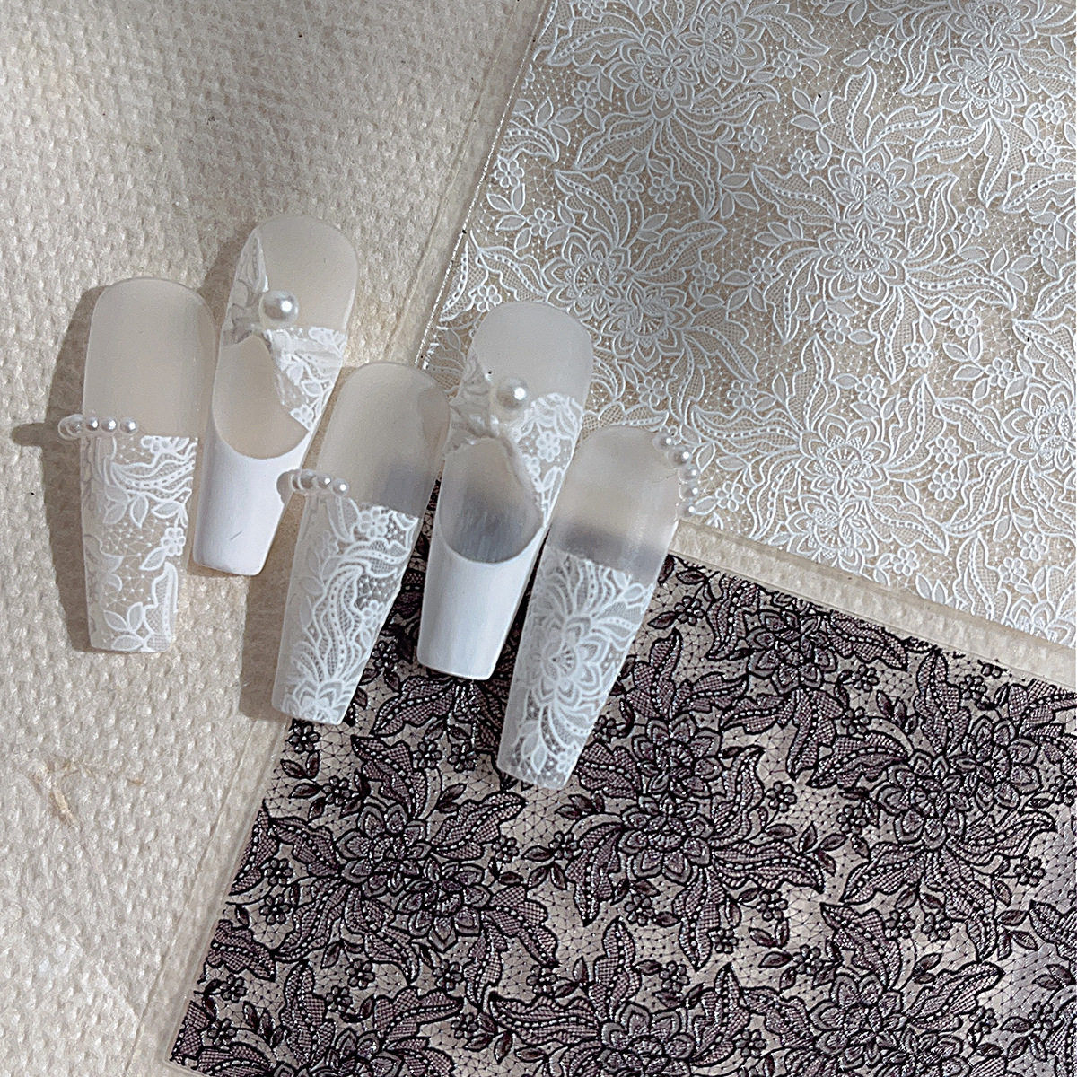 新款蕾丝花纹黑白美甲贴纸浮雕轻奢风带背胶指甲装饰贴,彩妆/香水/美妆工具,指甲装饰,淘宝优惠券,粉丝福利购,淘宝优惠卷