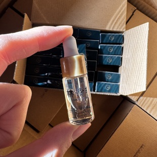 林清家～山茶花抗皱精华油3ml 4代 以油养肤修护提亮