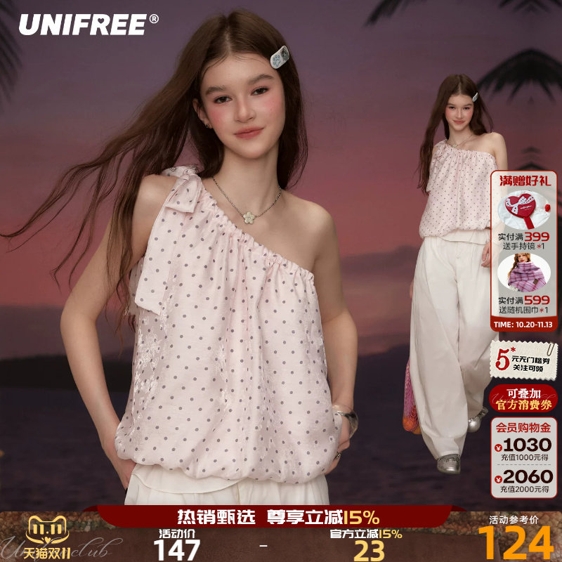 UNIFREE粉色波点斜肩露肩雪纺衫夏季新款宽松单肩设计感小众上衣