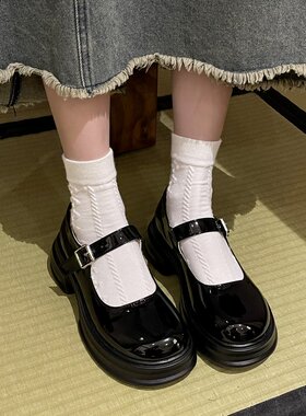 复古玛丽珍小皮鞋女2026秋季新款日系jk鞋子浅口圆头粗跟制服单鞋