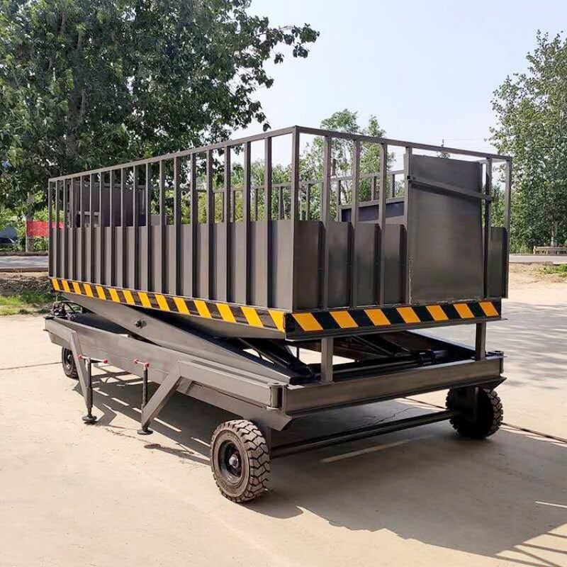 固定剪叉式升降平台电动液压卖猪升降卸猪台3吨养殖场上下转猪车