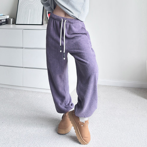 大码宽松显瘦束腿裤蜜略梨型身材