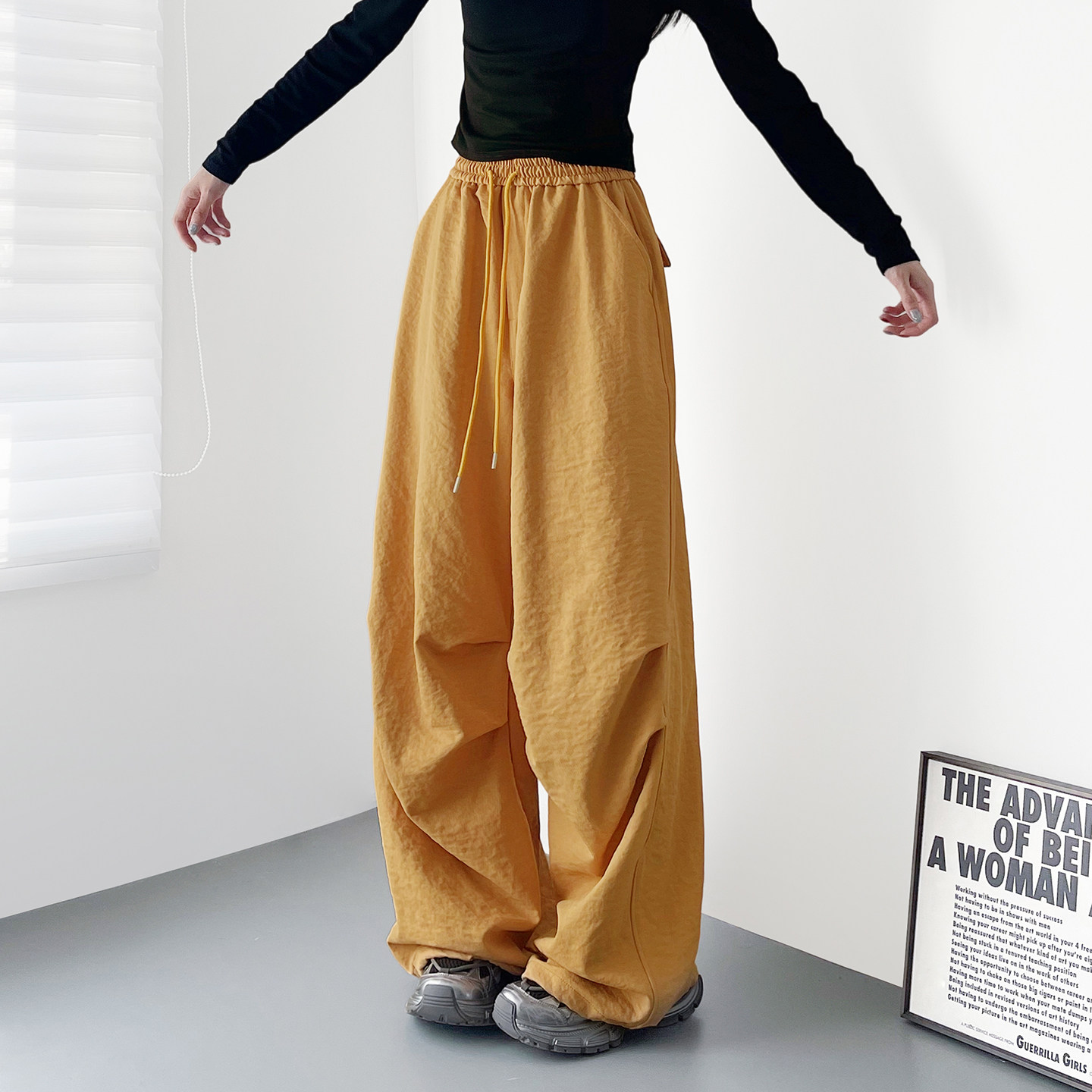 大码肌理感压褶运动阔腿裤女2026春季新款胖mm宽松显瘦慵懒休闲裤,女装/女士精品,大码裤装,淘宝优惠券,粉丝福利购,淘宝优惠卷