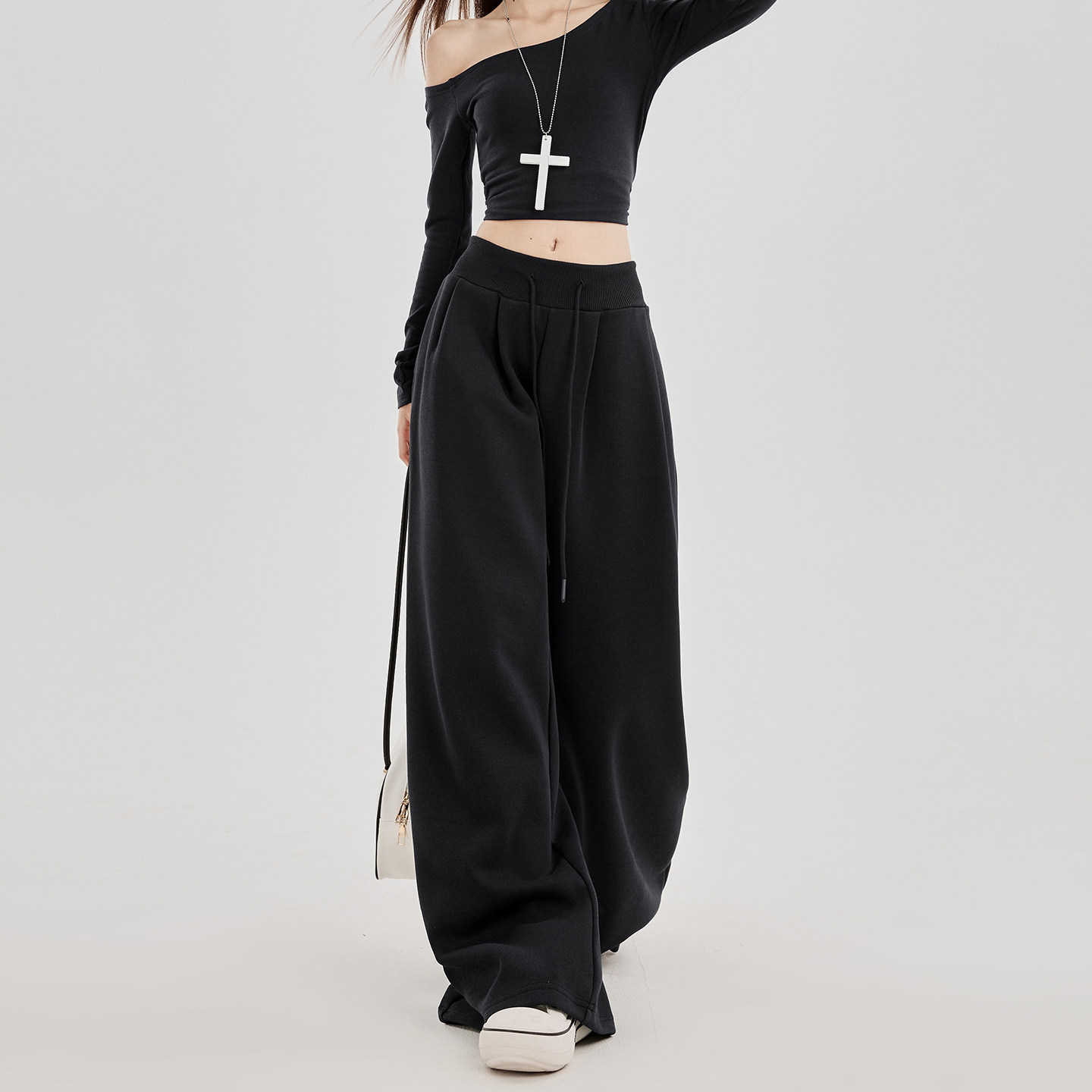 美式设计感高腰运动卫裤女春季新款大码胖mm显瘦慵懒风休闲阔腿裤,女装/女士精品,大码裤装,淘宝优惠券,粉丝福利购,淘宝优惠卷