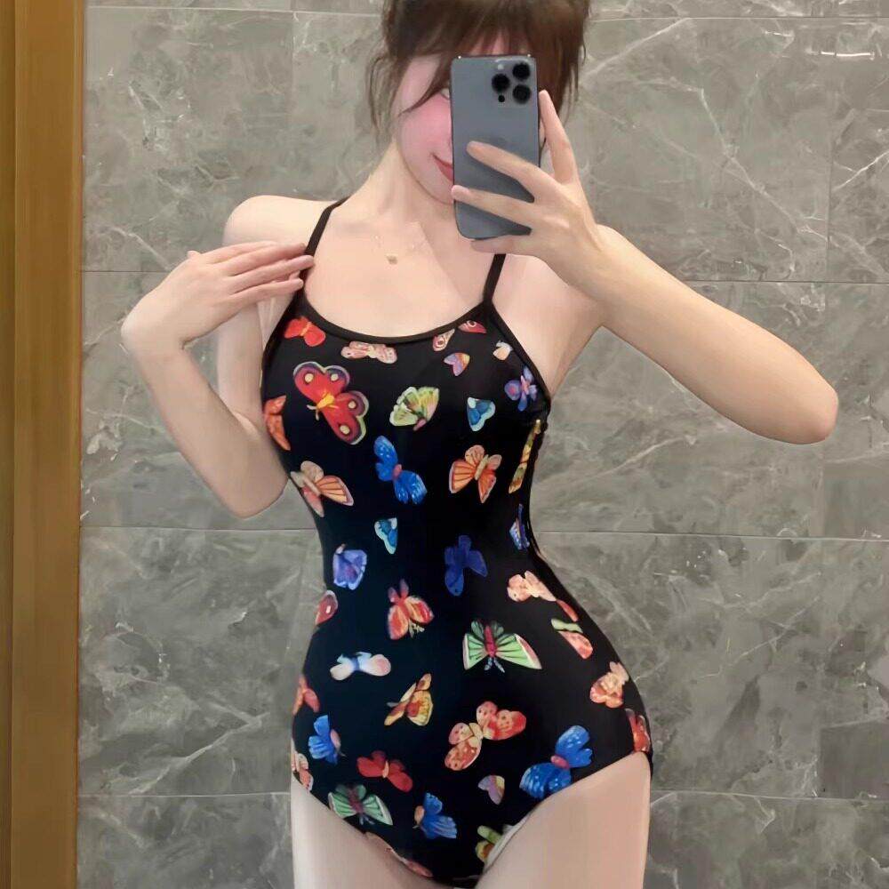 炫彩蝴蝶绝美泳衣女生高级感2025新款显瘦小胸美背可爱竞速连身衣