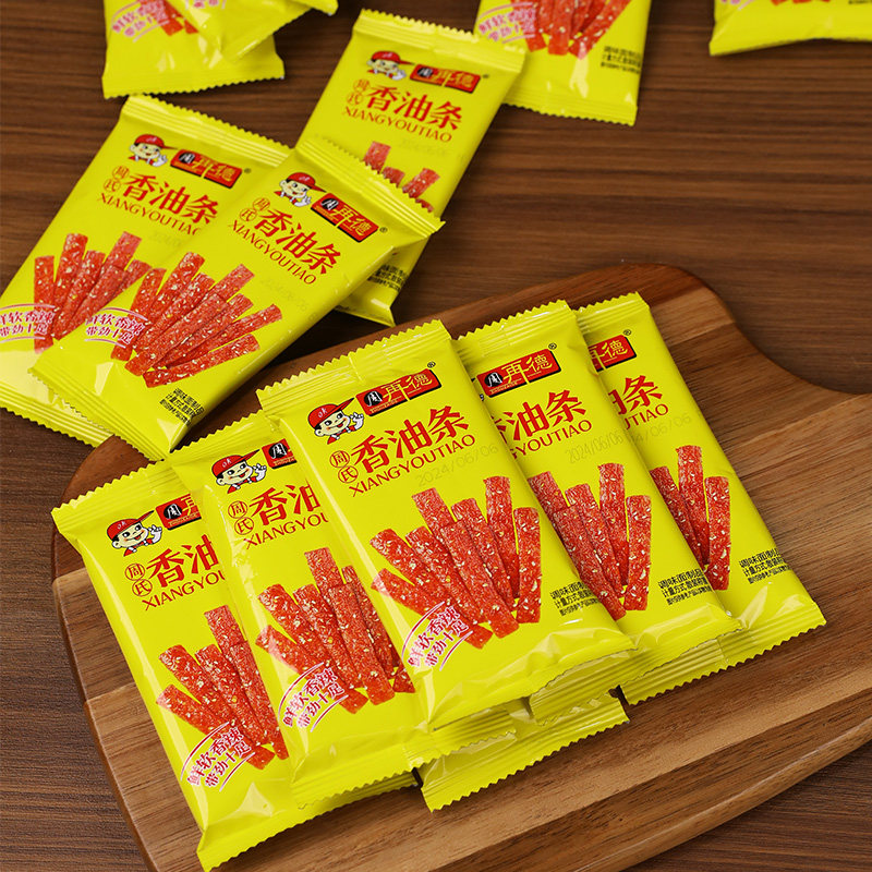 湖南特产周氏香油条辣片周再德辣条零食麻辣儿时怀旧小吃休闲食品