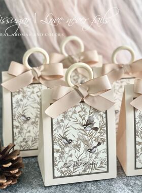 2023新款花鸟复古法式森系绿色香槟色酒红色质感ins喜糖盒