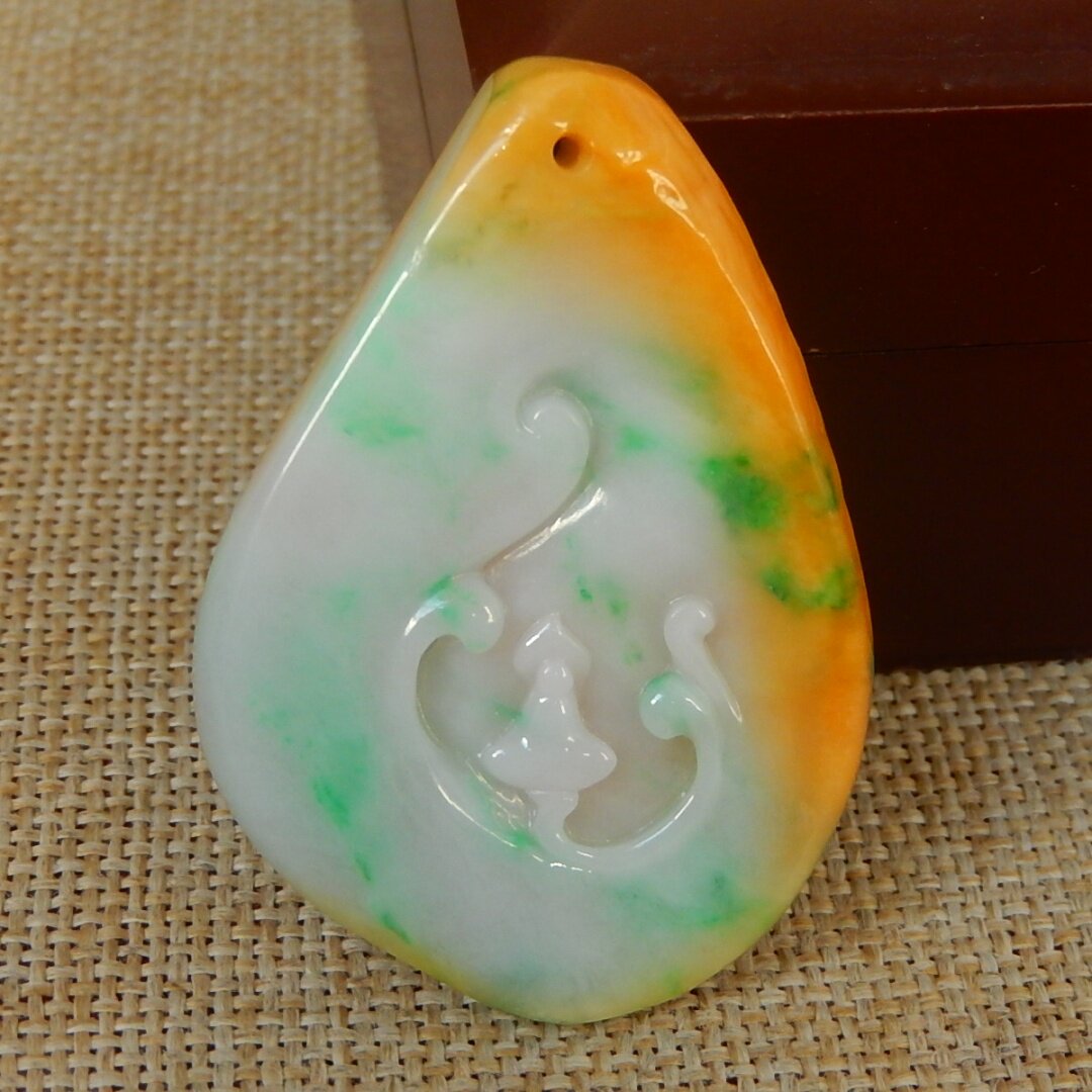 缅甸A货翡翠原石半明料玉石毛料大马坎黄加绿无相佛牌子挂件K9437