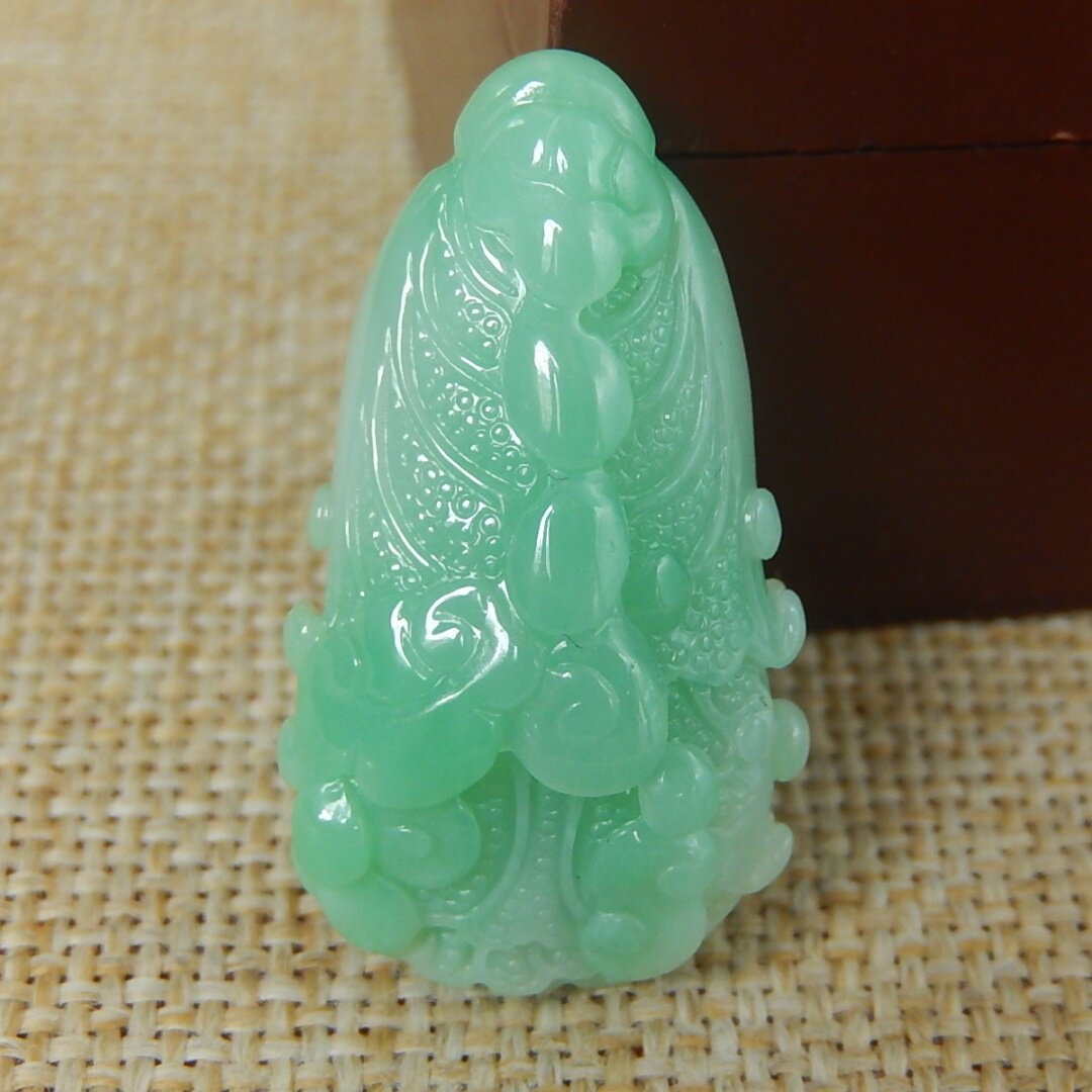 缅甸天然A货翡翠原石半明料玉石毛料冰糯种飘绿白菜挂件吊坠K9914