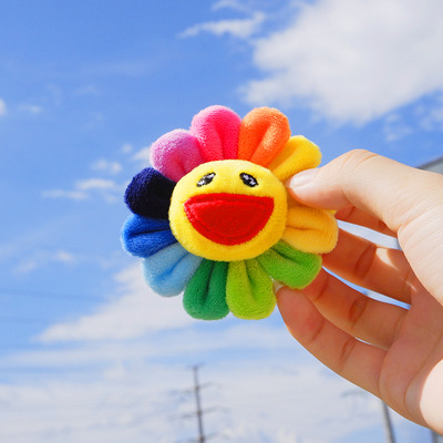 笑脸华晨宇花别针包挂件配饰礼物