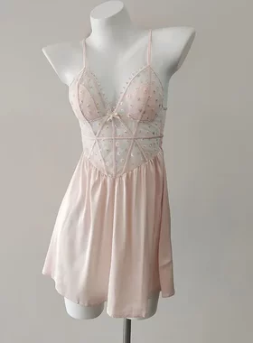 性感睡衣女2025新款纯欲刺绣露背带胸垫吊带丝滑缎面睡裙家居服薄