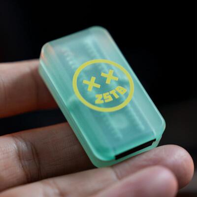 【笑脸桃片2.0】机械双轨道叮叮推牌密集轨道棘轮段落推牌EDC玩具