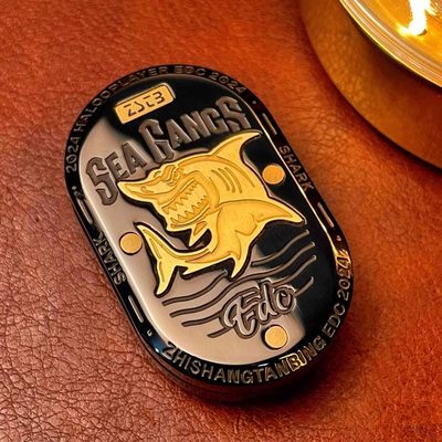 海鲨2.0律动推牌EDC解压玩具不锈钢直推旋转啪啪币磁力转子手把件