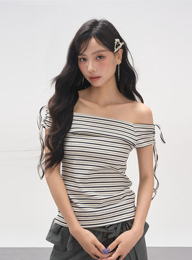 AXIA设计感一字肩条纹T恤女2025夏季新款修身抽褶系带短袖上衣