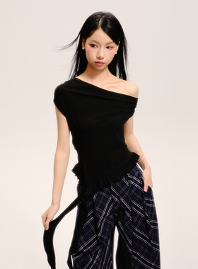 AXIA辣妹斜肩一字领T恤女不规则设计感收腰显瘦露肩无袖上衣夏季