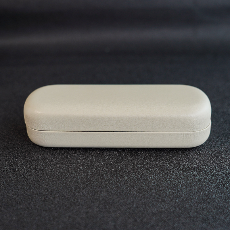 新款马卡龙色椭圆形近视眼镜眼睛盒框架眼镜盒清新简约防压收纳盒