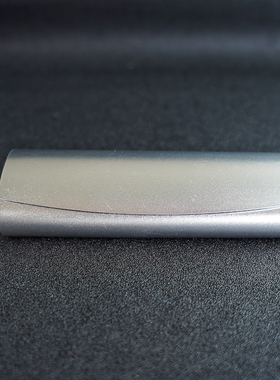 铝合金翻盖眼镜盒近视眼镜盒便携轻盈复古时尚简约磨砂太阳眼镜盒