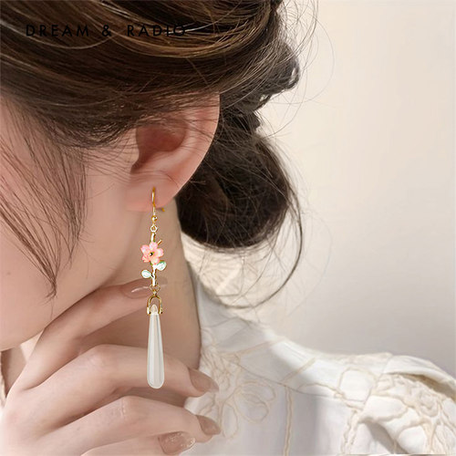 Dream＆Radio新中式国风耳环女设计感小众个性ab款不对称花朵耳坠