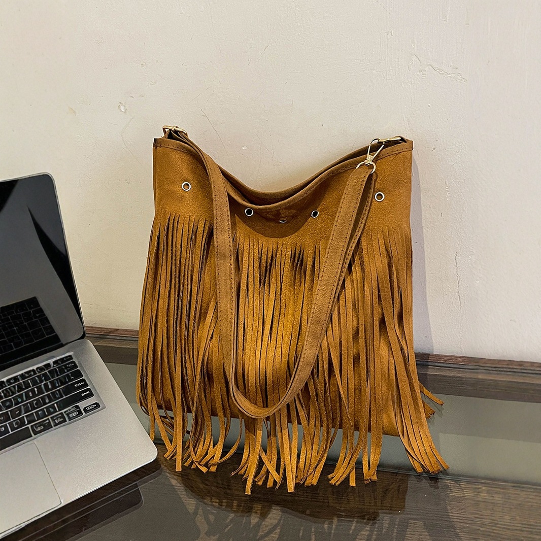 日韩版欧美新款秋冬季软皮双面流苏包复古潮女包单肩包手挽挎大包