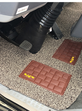 东风天锦VRKR华神T1T3F5F6F7T5/DV5多利卡D9KD12新天龙KLVLKX脚垫