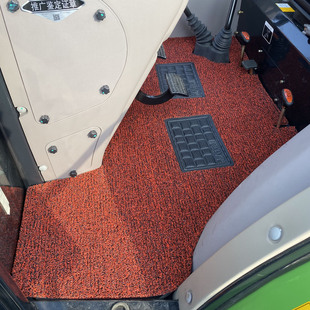 2204 1604 1204 SH904 脚垫 道依茨法尔拖拉机CD2004 CD1004 1804