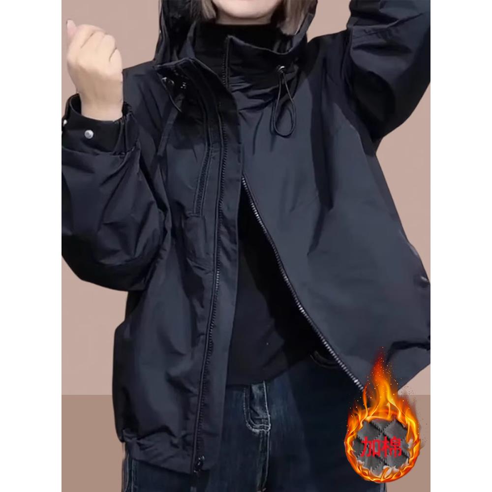 欧洲站2025年秋冬季新款冲锋衣女减龄加绒加厚短外套大码棉服上衣