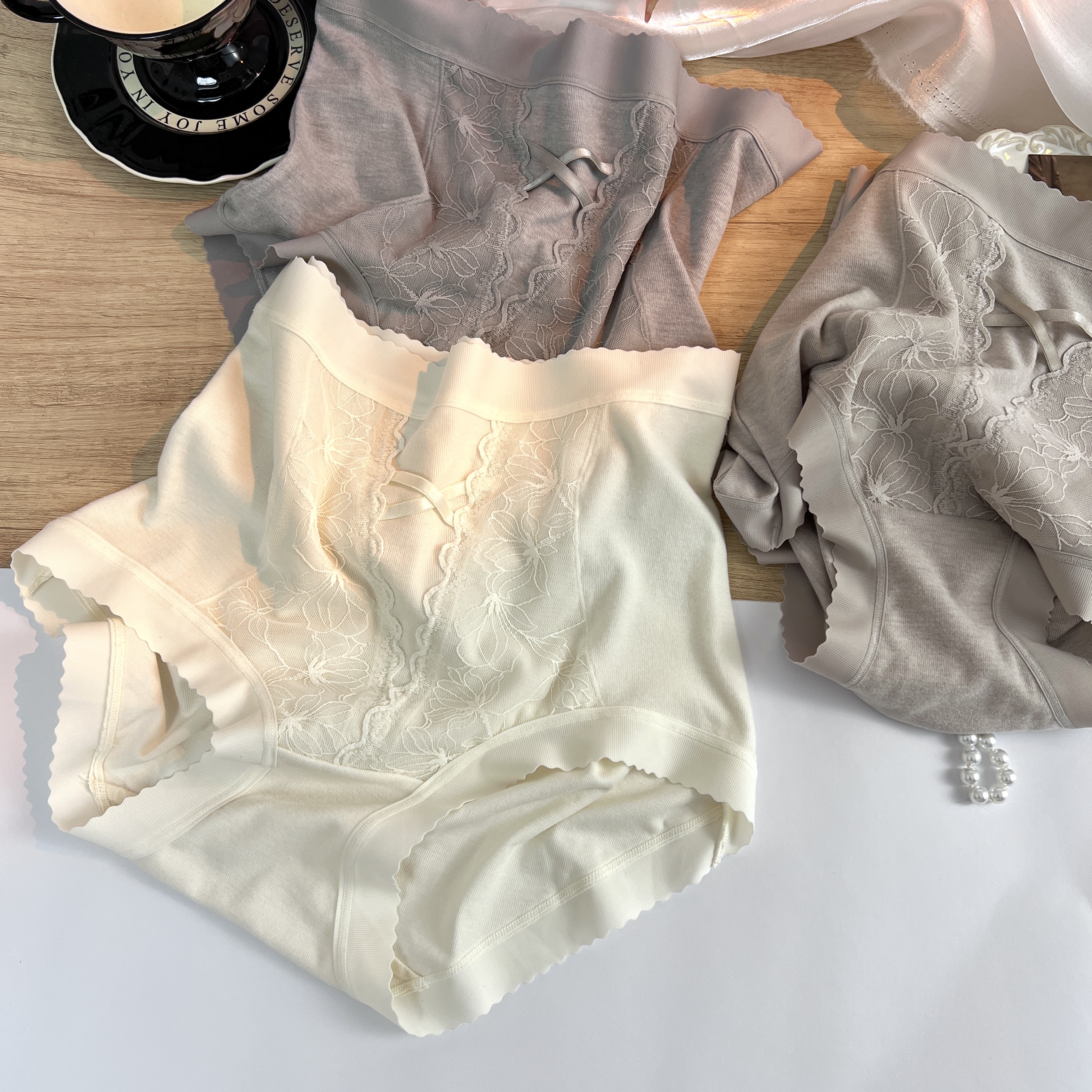 暖绒发热高腰收腹蕾丝三角内裤