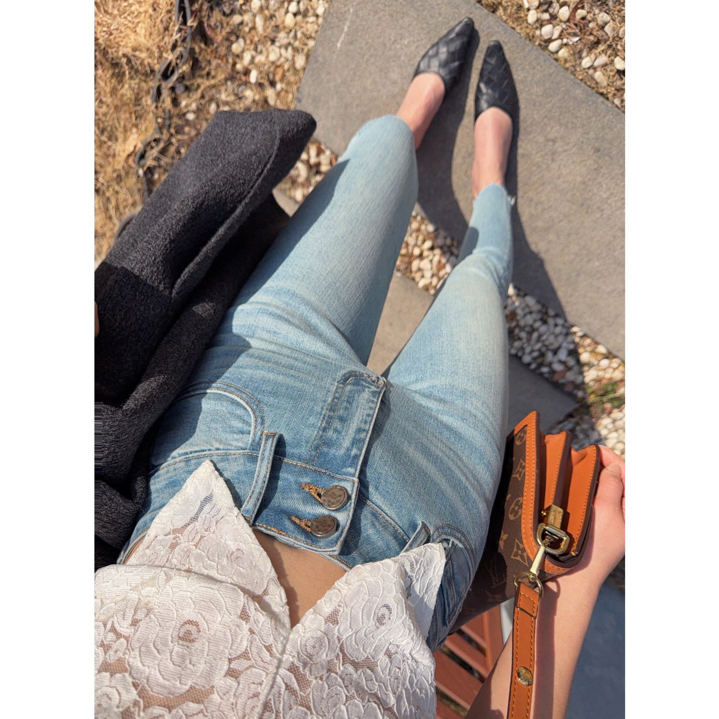 性感蜜桃臀！浅蓝色紧身小脚牛仔裤女春显瘦辣妹小个子毛边九分裤