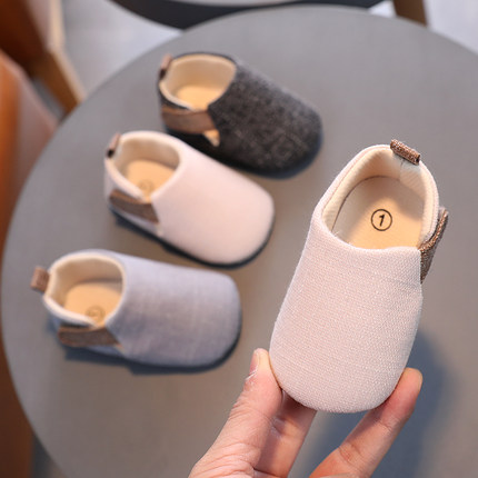 婴儿鞋软底步前布鞋春秋季0-1岁男女宝宝鞋不掉脚外出鞋5-7-9个月